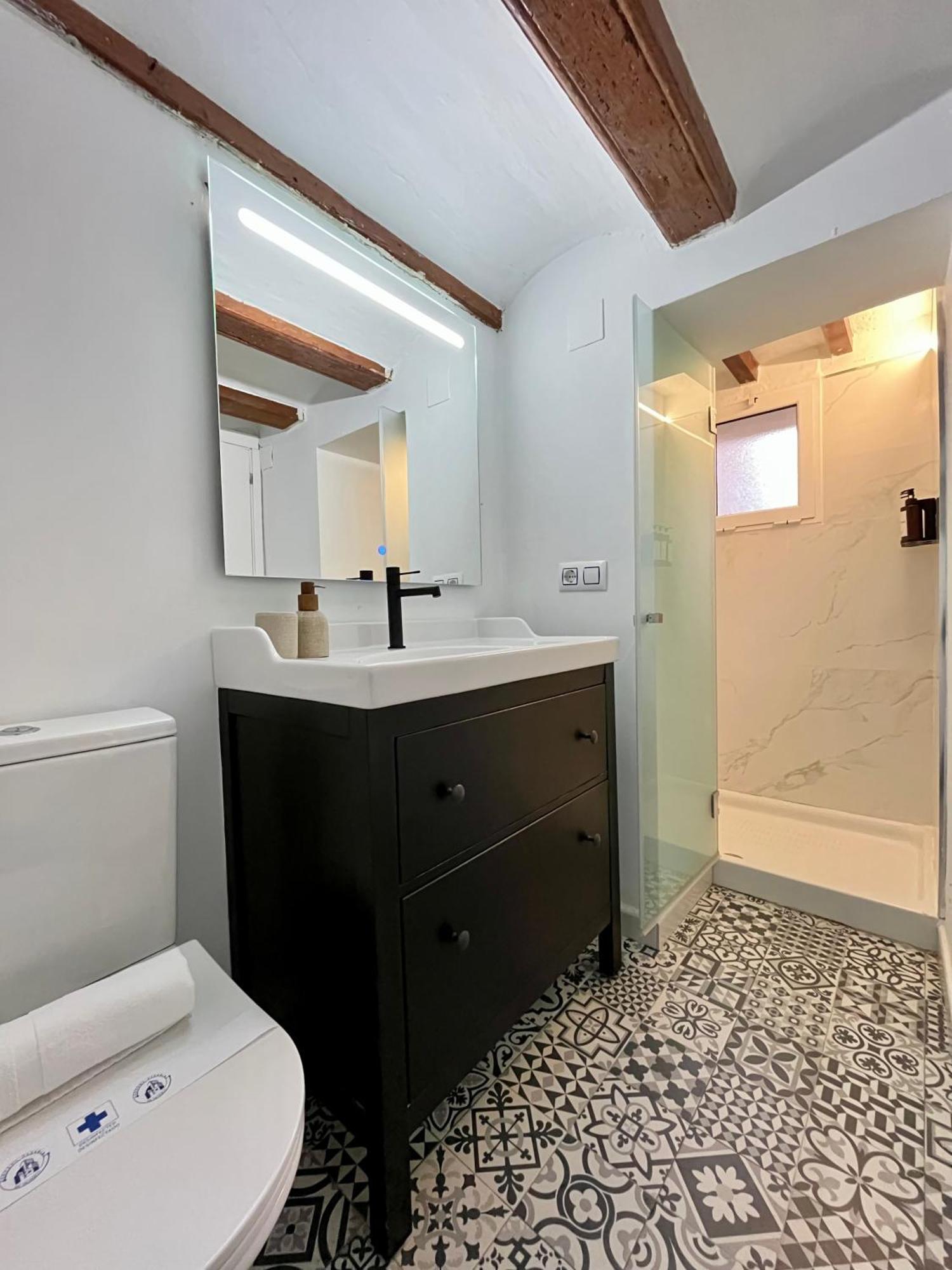 Werentvlc - Encantador Loft Casco Antiguo Valensiya Dış mekan fotoğraf